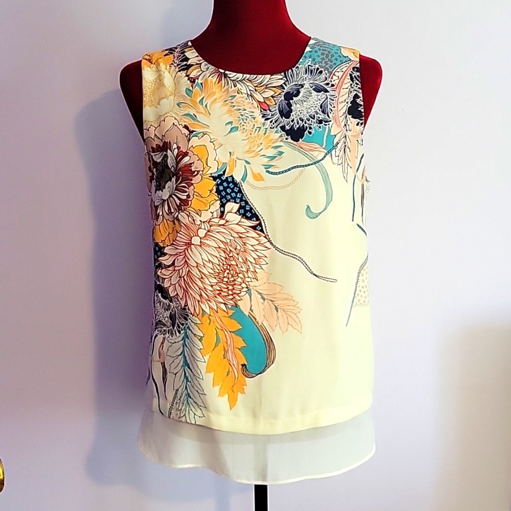 Floral tank